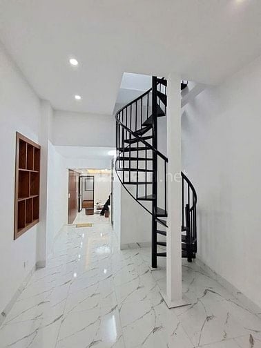 Bán nhà ngõ 67 Thái Thịnh quận Đống Đa, ngõ ôtô vào, tiện kinh doanh