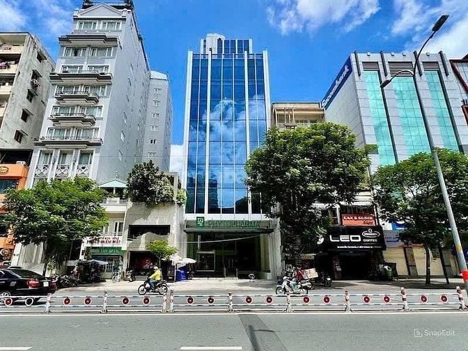 Cho thuê Tòa nhà tại P.Nguyễn Cư Trinh, Q1, giá tốt Hot : DTSD 2000m