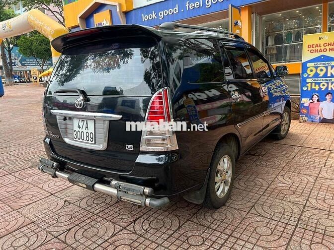 Toyota Innova 2008 G - 200000 km