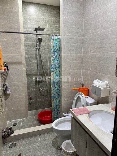 Bán nhà 4x26m XD 5 tầng đường Hoàng Kim Giao P5Q8