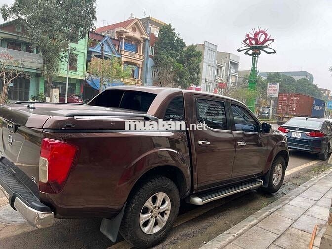 Nissan Navara 2016 NP300 EL 4x2 AT - 120000 km