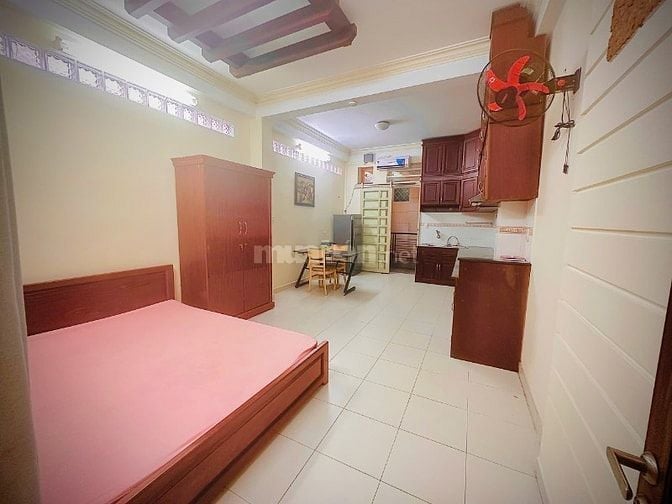 Cho thuê Căn Hộ dịch vụ số 6 Bến Cát, P.7, Q. Tân Bình, đủ tiện nghi