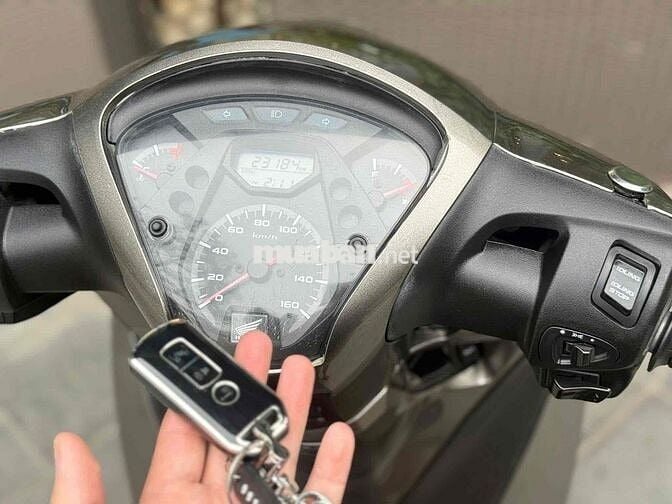 SH125 CBS 2014 đã lên smarkey - Trả Trước 25tr ✅