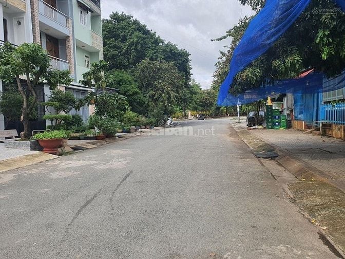 Bán gấp nền KDC Nam Long cạnh Global City giá 2tỷ250, sổ riêng cá nhân