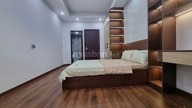 Bán nhàThượng Thụy, 7,95 tỷ, 42m2, 6 tầng, full nội thất, c