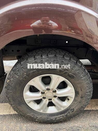 Nissan Navara 2016 NP300 EL 4x2 AT - 120000 km