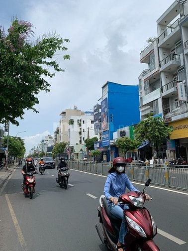 Nhà MT hẻm 6m Ni Sư Huỳnh Liên, giá: 8,25 tỷ TL - 3 tầng -DT: 4*13,5m 