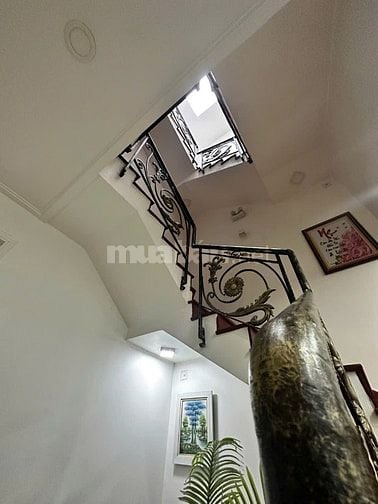Bán nhà liền kế khu hà đô centrosa