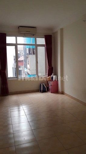 Dân xây Cự Lộc, rất gần phố, ngõ ba gác, ở ngay, trung tâm