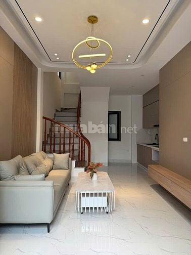 CHÍNH CHỦ BÁN NHÀ: VIỆT HƯNG, LONG BIÊN, HÀ NỘI, DT 31M, 5 TẦNG, 3 NGỦ