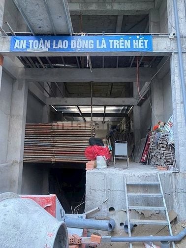 Em cần bán căn Shophouse giá : 1TỶ890 đường Trần Xuân Soạn Quận 7