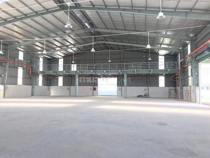 Cho thuê kho xưởng đẹp Phạm Văn Hai, Bình Chánh,KV: 3.000m2,X: 1.600m2
