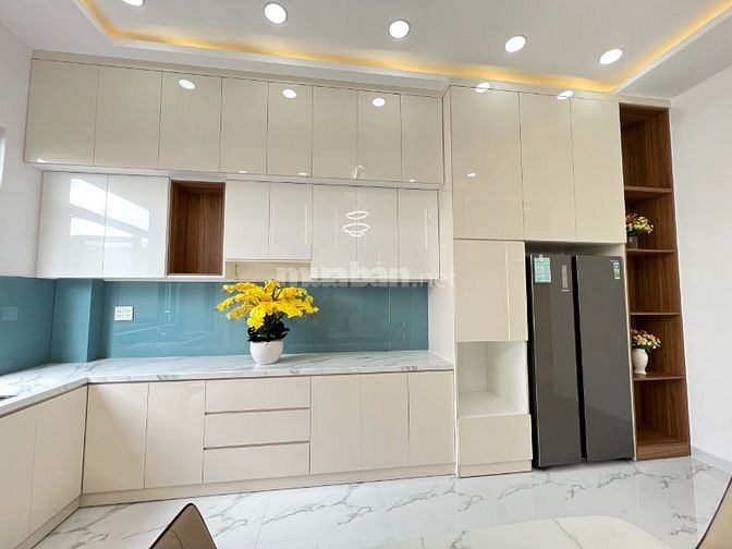 BÁN CẶP NHÀ MỚI XÂY 100% 8X30 3 TẦNG SỔ HỒNG RIÊNG SANG TÊN NGAY