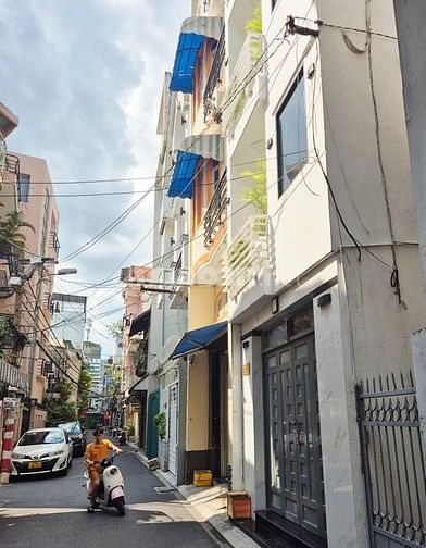 Cần bán căn nhà đường Nguyễn Bặc, P3, TB, 2 lầu, 3.6x12m, 7,5 tỷ TL