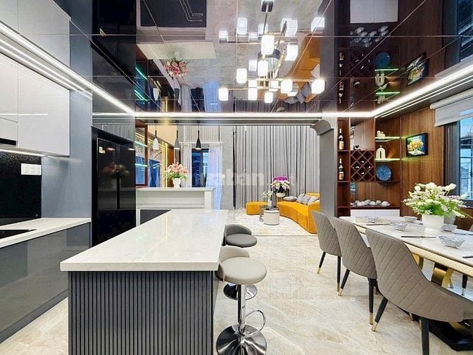 NHÀ HẺM GIÁ MỀM Đ.ĐINH CÔNG TRÁNG Q1.46,2m2/3tỷ700.HẺM OTO SHR