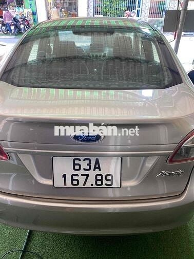 Ford Fiesta 2011 1.6 AT Sedan - 140000 km
