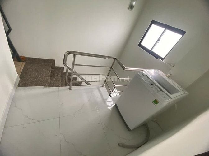 HH 1% gửi ACE MG bán nhà 5 tầng 3 PN ngay hẻm 333 Lê Văn Sỹ, phường 1