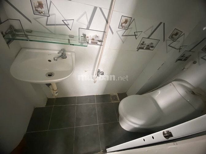 HH 1% gửi ACE MG bán nhà 5 tầng 3 PN ngay hẻm 333 Lê Văn Sỹ, phường 1