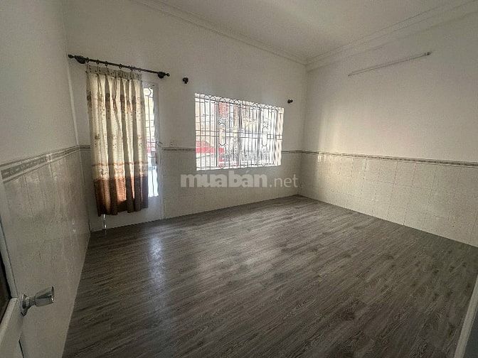 Cho thuê nhà HXH 69 Nguyễn Gia Trí, Bình Thạnh. 5x12m,Trệt 2L Giá 29tr