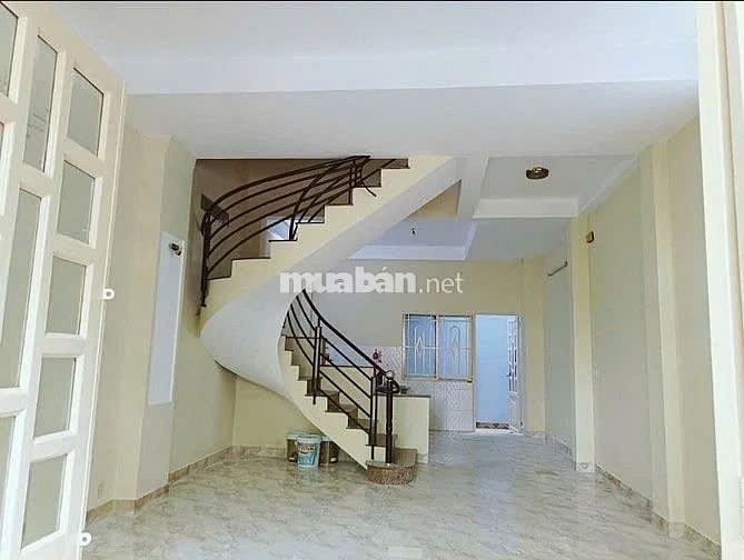 Cho thuê nhà mặt tiền Tô Hiệu, P.T.T.Hòa, Q.T.Phú  giá 18tr