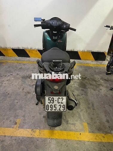 Cần bán nhanh giá tốt xe SH .