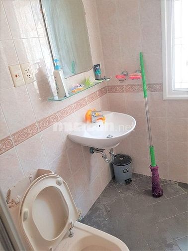 Phòng giá rẻ gần sân bay Tân Sơn Nhất, 3500k/tháng