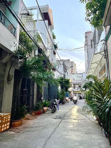 20M RA MT CỘNG HOÀ NGANG 12M HẺM THÔNG 12 tỷ