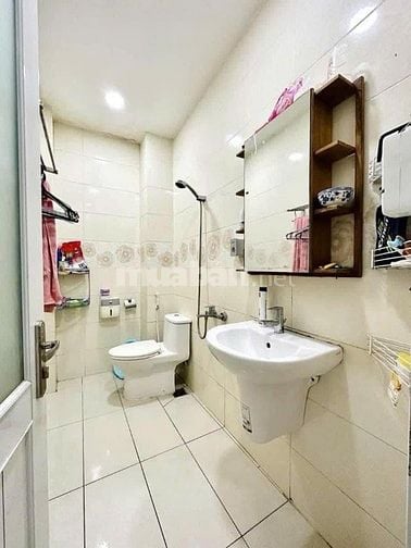 Chính Chủ Cần Bán Gấp Nhà 1 Trệt 1 Lầu Đường Nguyễn Hữu Trí - 750 Tr