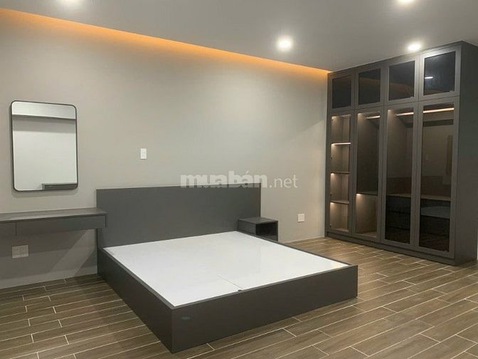 Cần bán gấp nhà phố 5x20 4 tầng mặt tiền 10m KDC Phú Lợi P7, Quận 8