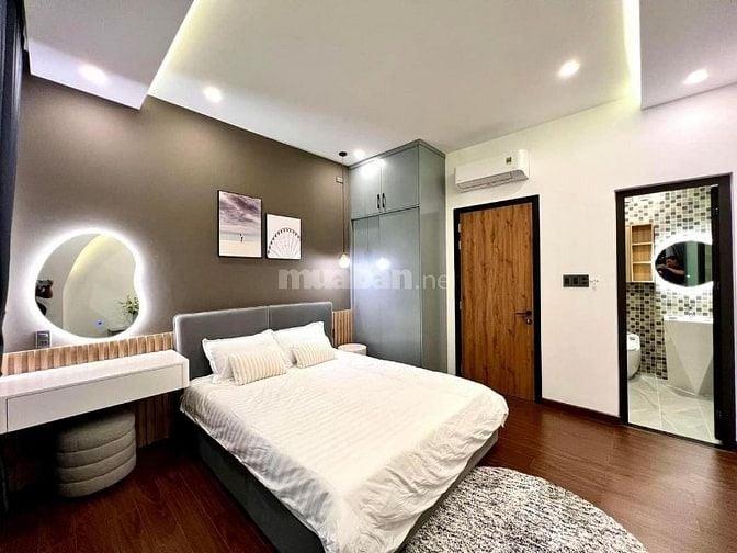 Nhà ngang lớn 5,2m đường An Dương Vương, Q5. Đối diện chợ An Đông