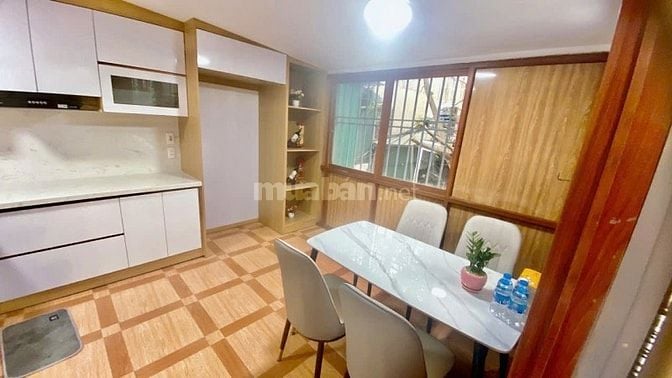 Bán nhà đẹp tập thể Bách Khoa trung tâm Hai Bà Trưng, ô tô đỗ cửa, chỉ