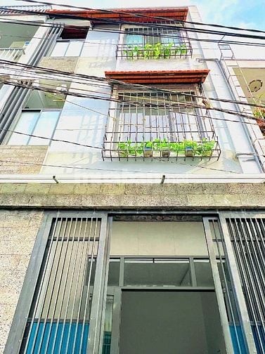  Cho thuê căn hộ dịch vụ 20-25m2 , full nội thất , bếp , sân phơi , wc