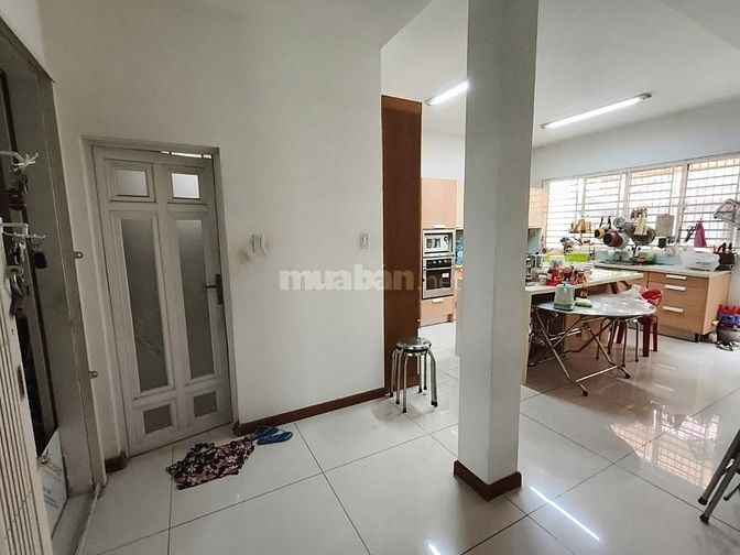 Giảm 1 tỳ bán gấp biệt thự 3 tầng khu Kiều Đàm, Trần Xuân Soạn Q7