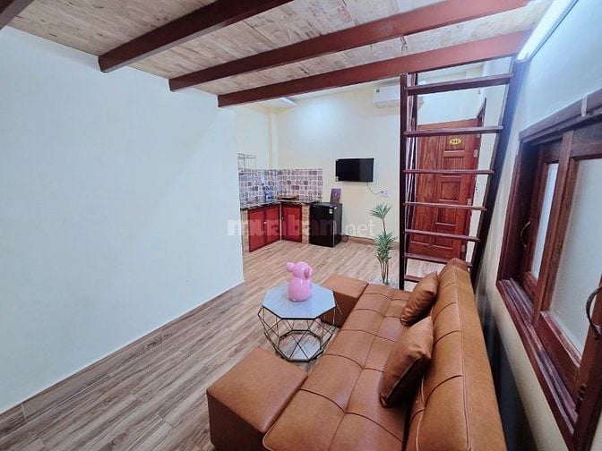 NGAY NGÃ 4 THỦ ĐỨC, LÊ VĂN VIỆT, Phòng full nội thất rộng rãi, an ninh