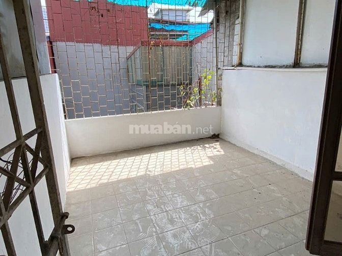 Bán nhà đẹp 4 tầng, khu phố Kim Ngưu - Ô tô đỗ cửa, 15.2 tỷ
