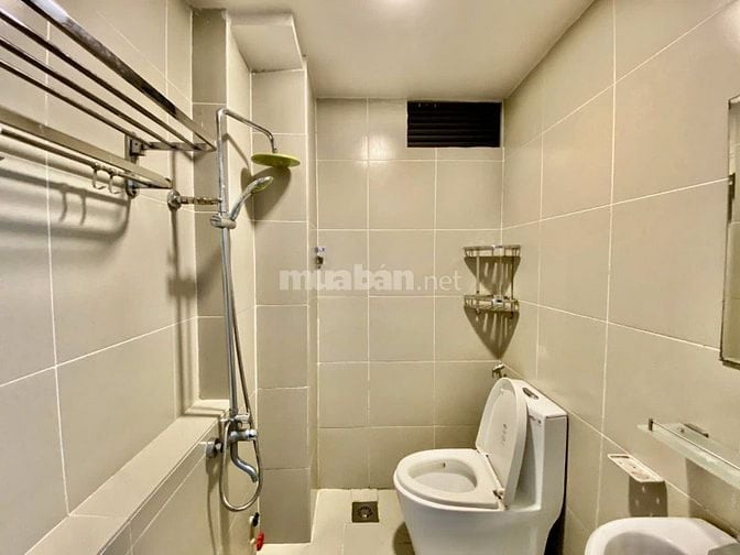 CHDV GIÁP Q1- NGUYỄN CỬU VÂN- HXH 6M- 11 PHÒNG- DT 6m x 28m- 30.xTỶ TL