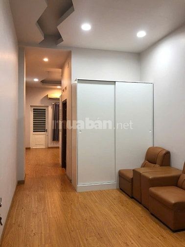 CHDV GIÁP Q1- NGUYỄN CỬU VÂN- HXH 6M- 11 PHÒNG- DT 6m x 28m- 30.xTỶ TL