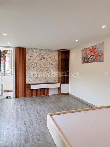 GẤP - CĂN HỘ PHỐ ĐÀO TẤN - 70M - 2 Phòng Ngủ - 2 Vệ Sinh - 3,88 tỷ 