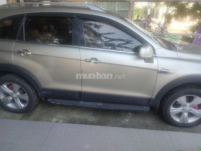 CẦN BÁN  Xe Captiva 7 cho . doi 2013 .có camera lùi.
