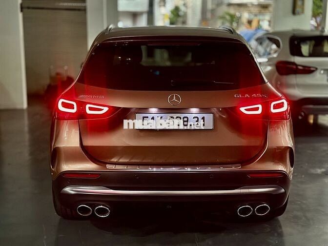 Mercedes  GLA45S 4MATIC+ sx 2022- 8000 km