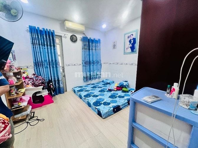 Nhà Đẹp Tân Bình - Nở Hậu 4.2 x 9M 4 Tầng 4PN