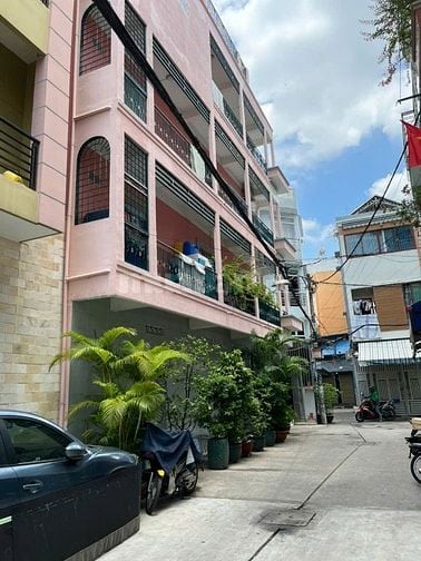 Chính chủ cần bán 1 căn nhà xưa, góc hẻm 10m,  Hàn Hải Nguyên, Quận 11