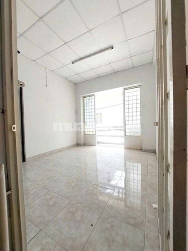 Cho thuê nhà hẻm 4m (xe hơi) Tuệ Tĩnh, P13, Q11 giá 16tr