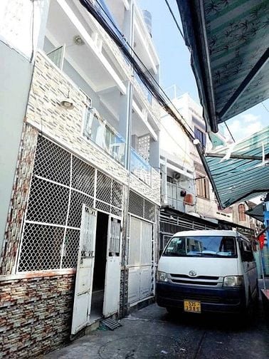 Cho thuê nhà hẻm 4m (xe hơi) Tuệ Tĩnh, P13, Q11 giá 16tr