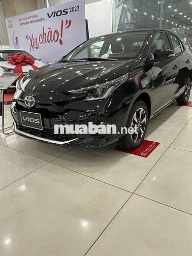 Toyota Vios E CVT 2025 xe mới KM lên đến 55tr