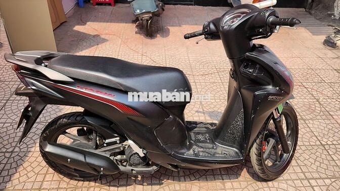 Bán Honda Vision bản Thể thao màu đen