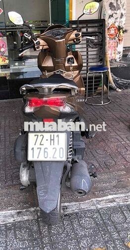 bán xe máy Honda Airblade.