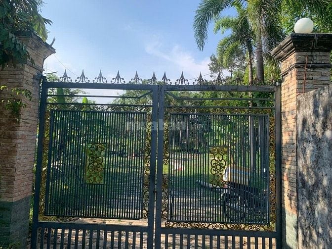 Khu nhà vườn liền kề Rạch và đường số 4 ,Quận 9