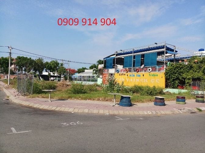 VỊ TRÍ VÀNG ĐẤT NỀN F0 LIỀN KỀ VINHOME HẬU NGHĨA, GIÁ CỰC TỐT , SHR