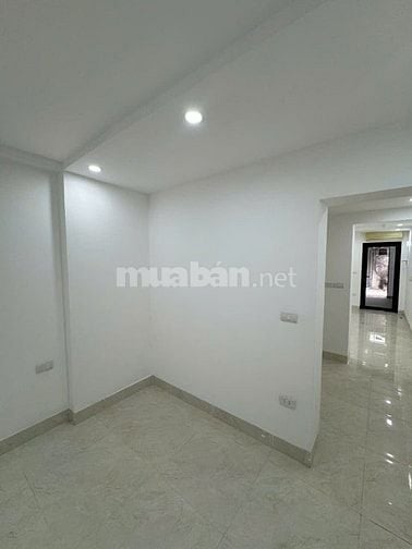 Cần bán căn hộ Tập thể Tầng 1  cán bộ Thủ Lệ số nhà 20 Ngõ 9/3 Đào Tấn